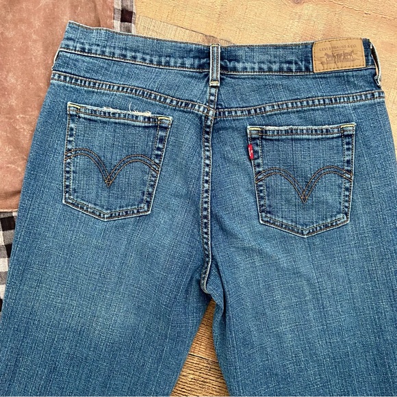 LEVIS 505 Straight Leg Jeans, Classic 5 Pocket Style - Picture 10 of 13